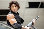 Commando 2 Movie Review and Rating, Commando 2 story, commando 2 movie review, Commando 2