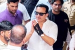 Saif Ali Khan breaking news, Saif Ali Khan breaking, saif ali khan walks out of hospital after getting discharged, Saif ali khan