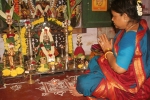 worshiping Vara Maha Lakshmi, varalakshmi vratham decoration, how to perform varalakshmi puja varalakshmi vratham significance, Lord ganesha