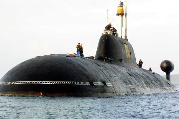 India Clinches $2 Billion Russia Submarine Deal India Clinches $2 Billion Russia Submarine Deal