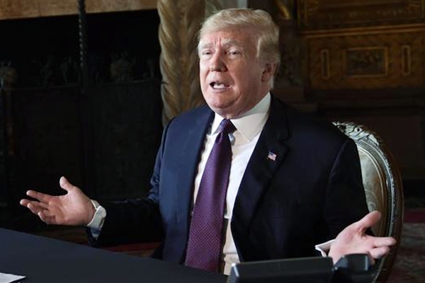 Trump Threatens to 'Entirely' Shut Border Unless Wall Demands Met