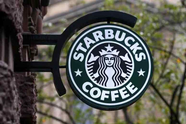 Starbucks suspends use of ingredients not approved by FSSAI},{Starbucks suspends use of ingredients not approved by FSSAI