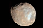 Martian Moon latest, Martian Moon by NASA, nasa s pic of martian moon phobos breaks the internet, Red planet